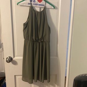 Sleeveless Francesca’s dress